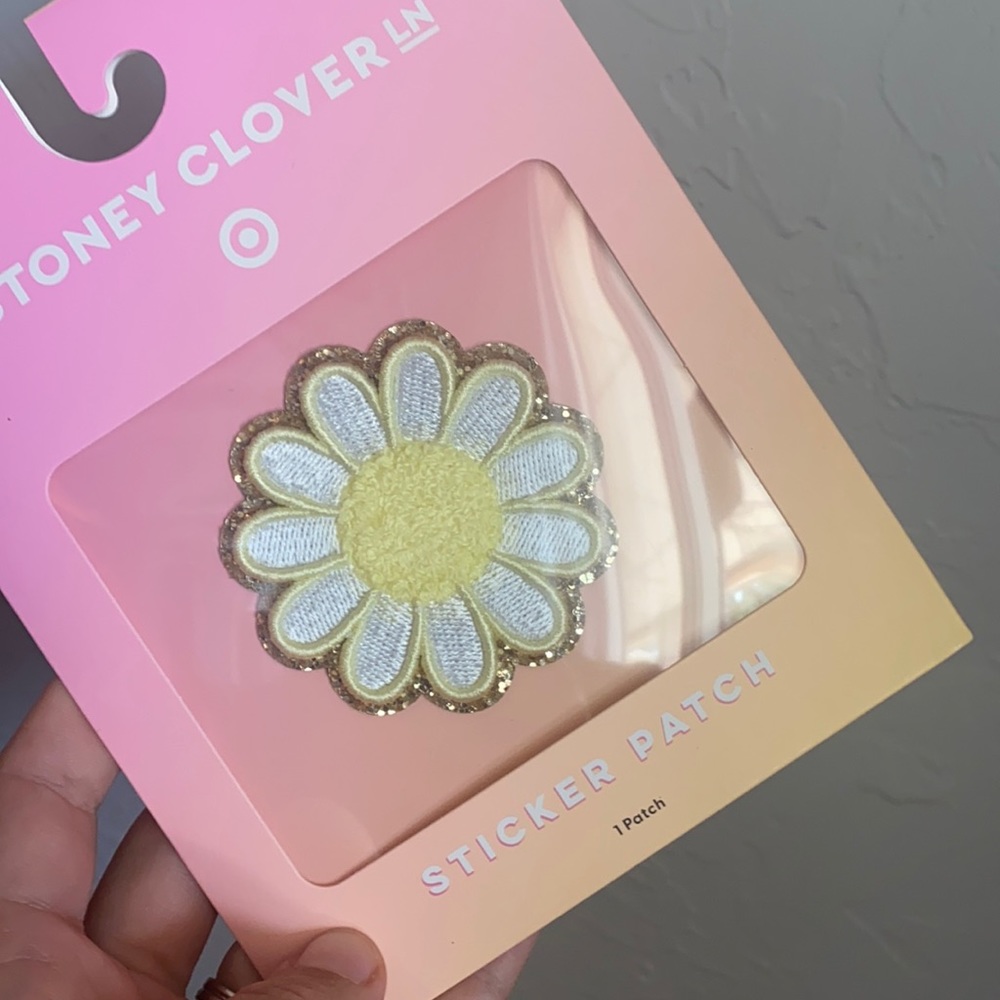 NWT Stoney Clover Lane Daisy Sticker Patch